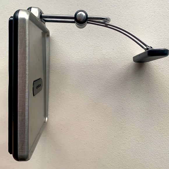 Paper Napkins Organized - Picture 6 of 9